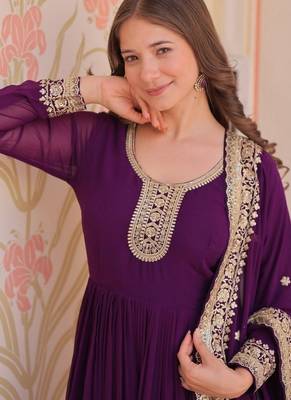 Purple zari & sequins embroidered georgette kurta & dupatta set 4