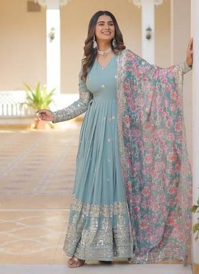 Sky zari & sequins embroidered georgette kurta & dupatta set 2