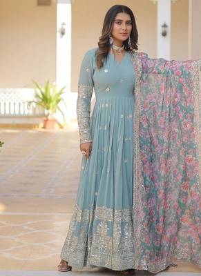 Sky zari & sequins embroidered georgette kurta & dupatta set 3