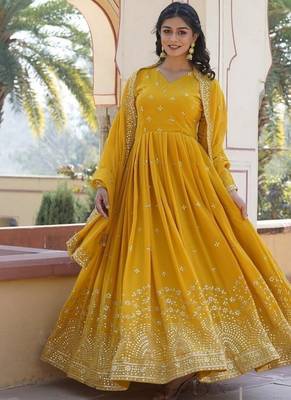 Yellow zari & sequins embroidered georgette kurta & dupatta set 1