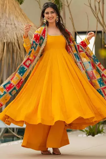 Dusk yellow cosmos suit set