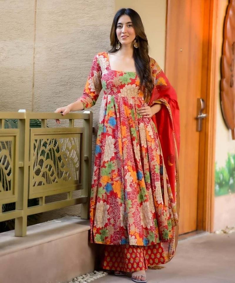 Vaani floral cotton suit set