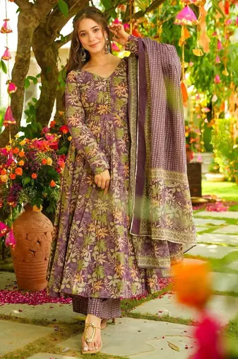 Parvaneh Gul Floral Printed Cotton Suit Set