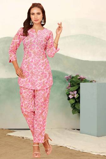 Light pink floral print cotton blend co-ord set for women