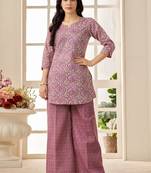 Mauve geometric print cotton blend co-ord set for women