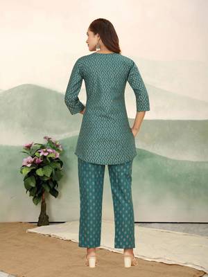 Teal green ethnic print cotton blend co-ord set for women 2