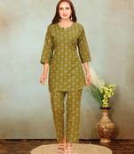 Green ethnic print cotton blend co-ord set for women
