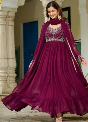 Wine zari & sequins embroidered georgette kurta & dupatta set 1