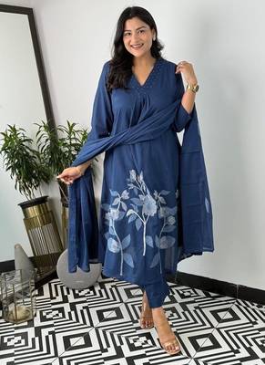 Floral embroidered blue v neck cotton kurta set with trouser & dupatta 2