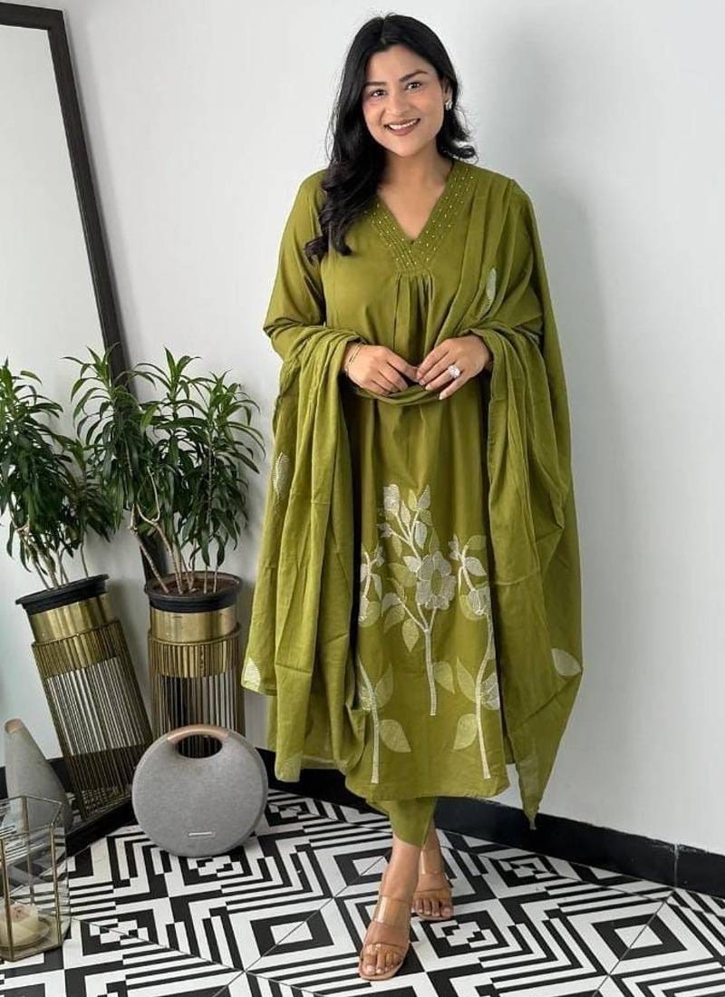 Floral embroidered green v neck cotton kurta set with trouser & dupatta