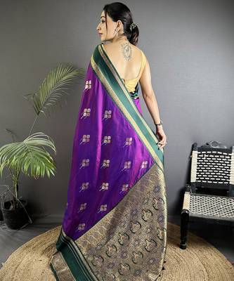 purple soft silk blend woven dual zari work banarasi saree 3