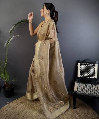 mud brown organza silk blend handloom banarasi saree with heavy khatali butta work 2