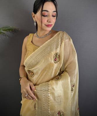 light yellow organza silk blend handloom banarasi saree with heavy khatali butta work 4