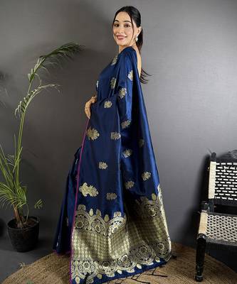 navy blue lichi silk blend golen zari meena weaving banarasi saree 2