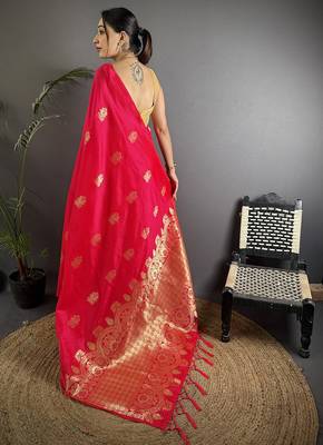 red lichi silk blend golen zari meena weaving banarasi saree 3