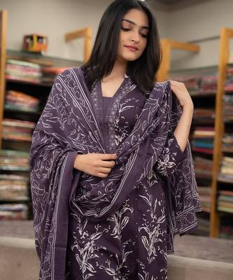 Floral embroidered purple v neck cotton kurta set with trouser and dupatta 4