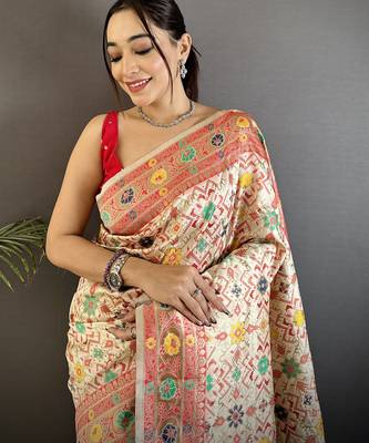 cream soft silk blend banarasi zari woven saree 4