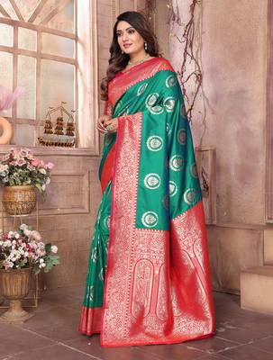 green soft silk blend banarasi zari woven saree 3