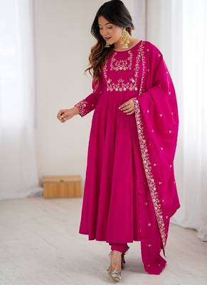 Ranipink roman shimmer chanderi beads work anarkali suit 1