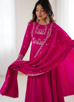 Ranipink roman shimmer chanderi beads work anarkali suit 4
