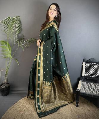dark green soft silk blend banarasi zari woven weaving saree 2
