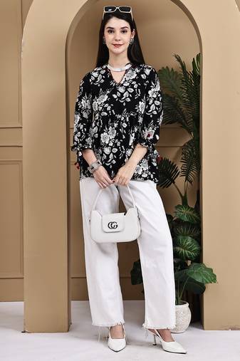 Black & white women's cotton jaipuri printed short top