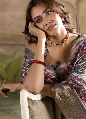 gray silk blend blended printed casual wear saree 4