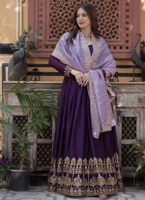 Wine zari & sequins embroidered georgette kurta & dupatta set 2