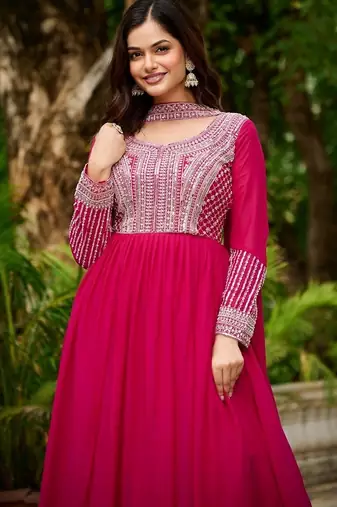 Pink zari & sequins embroidered georgette kurta & dupatta set