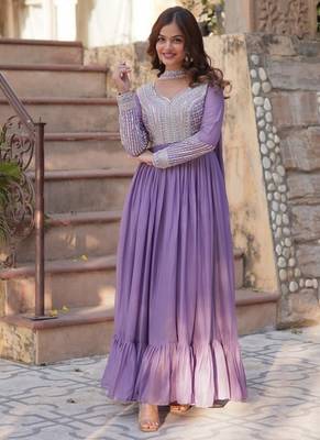 Purple zari & sequins embroidered georgette kurta & dupatta set 2