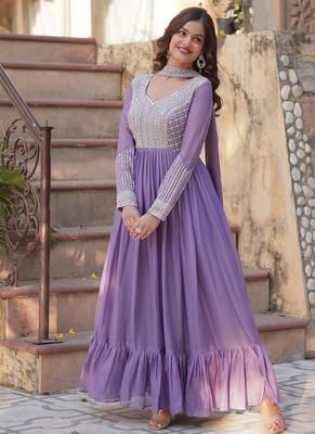 Purple zari & sequins embroidered georgette kurta & dupatta set 3