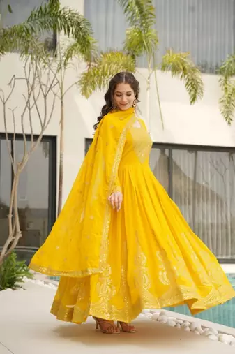 Yellow zari & sequins embroidered georgette kurta & dupatta set