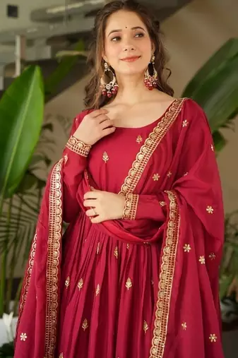 Maroon zari & sequins embroidered chinnon kurta & dupatta set