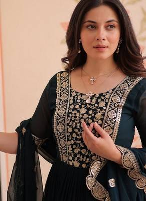 Teal zari & sequins embroidered georgette kurta & dupatta set 4