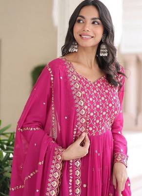 Pink zari & sequins embroidered georgette kurta & dupatta set 4