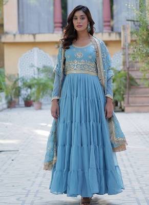 Sky zari & sequins embroidered georgette kurta & dupatta set 3