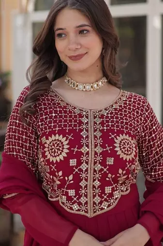 Pink zari & sequins embroidered georgette kurta & dupatta set