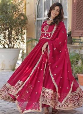 Pink zari & sequins embroidered georgette kurta & dupatta set 2