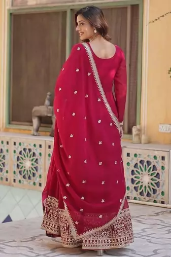 Pink zari & sequins embroidered georgette kurta & dupatta set
