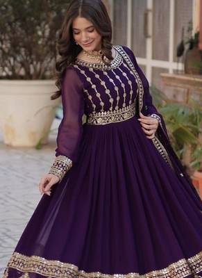 Wine zari & sequins embroidered georgette kurta & dupatta set 2