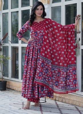 Maroon floral printed cotton kurta , plazzo & dupatta set 1
