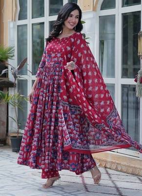 Maroon floral printed cotton kurta , plazzo & dupatta set 3