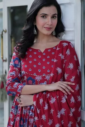 Maroon floral printed cotton kurta , plazzo & dupatta set