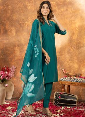 Rama green roman silk thread embroidered sequin salwar suit 3