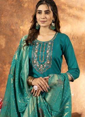 Rama green marina silk thread embroidered salwar suit 4