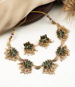 Gold plated green bloom necklace set