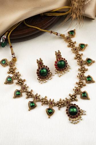  gold plated green floral jewellery set