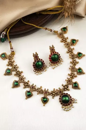  gold plated green floral jewellery set