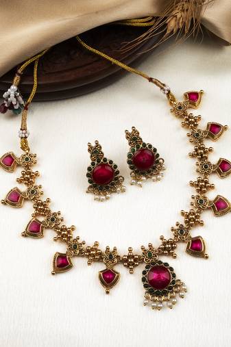  gold plated pink floral jewellery set
