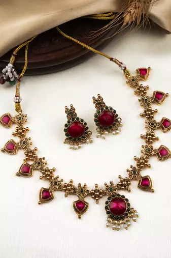  gold plated pink floral jewellery set